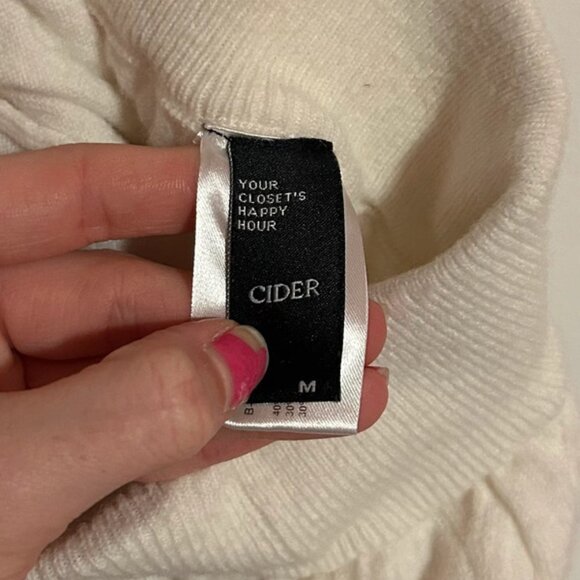 Cider Knit Mid Waist Ruffle Trim Mini Skirt Skorts White with Black Trim Tennis - Picture 8 of 16